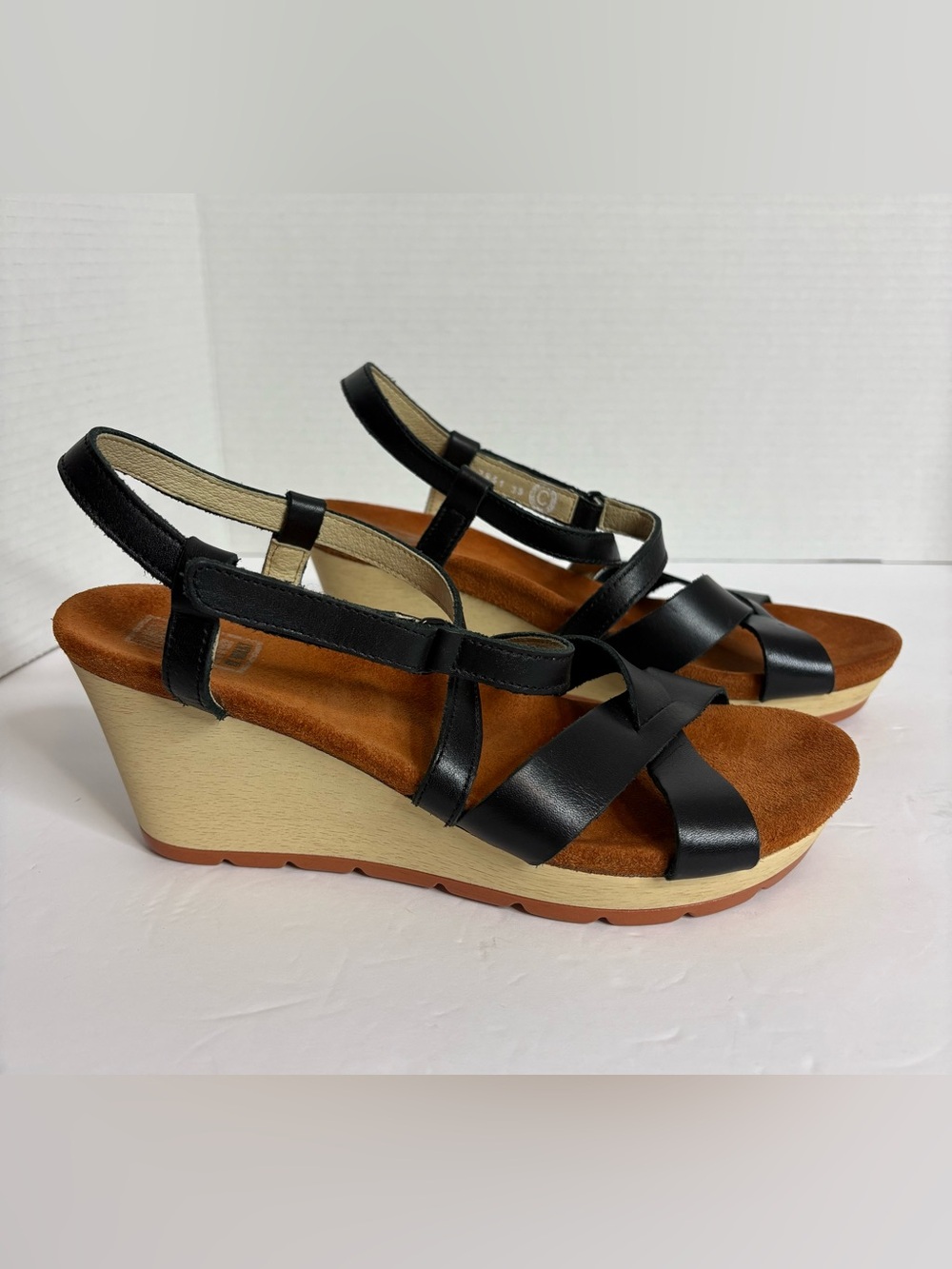 Wolky Black Leather Strappy Wedge Sandals Size 8 Suede Footbed